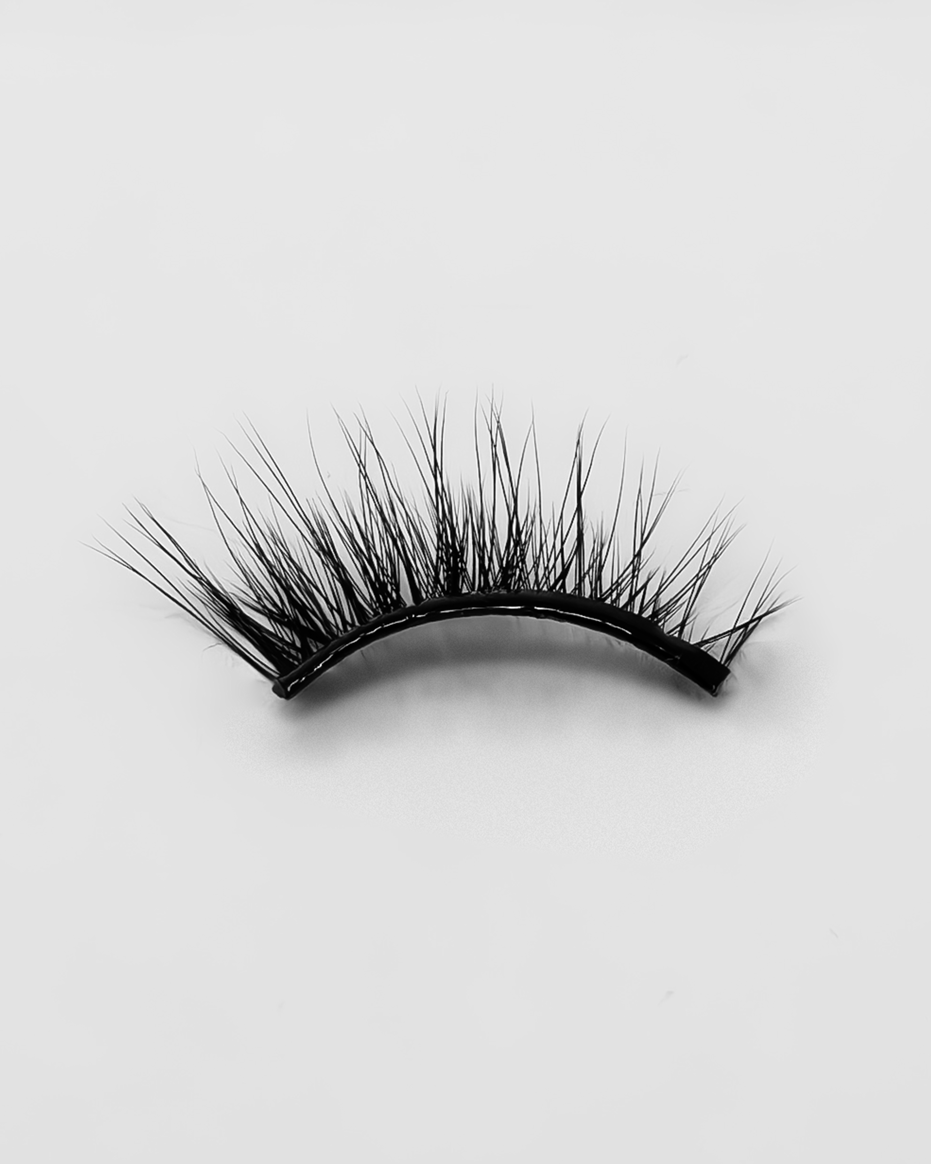 Ebe Half Lashes - Rina - Cat's Eye