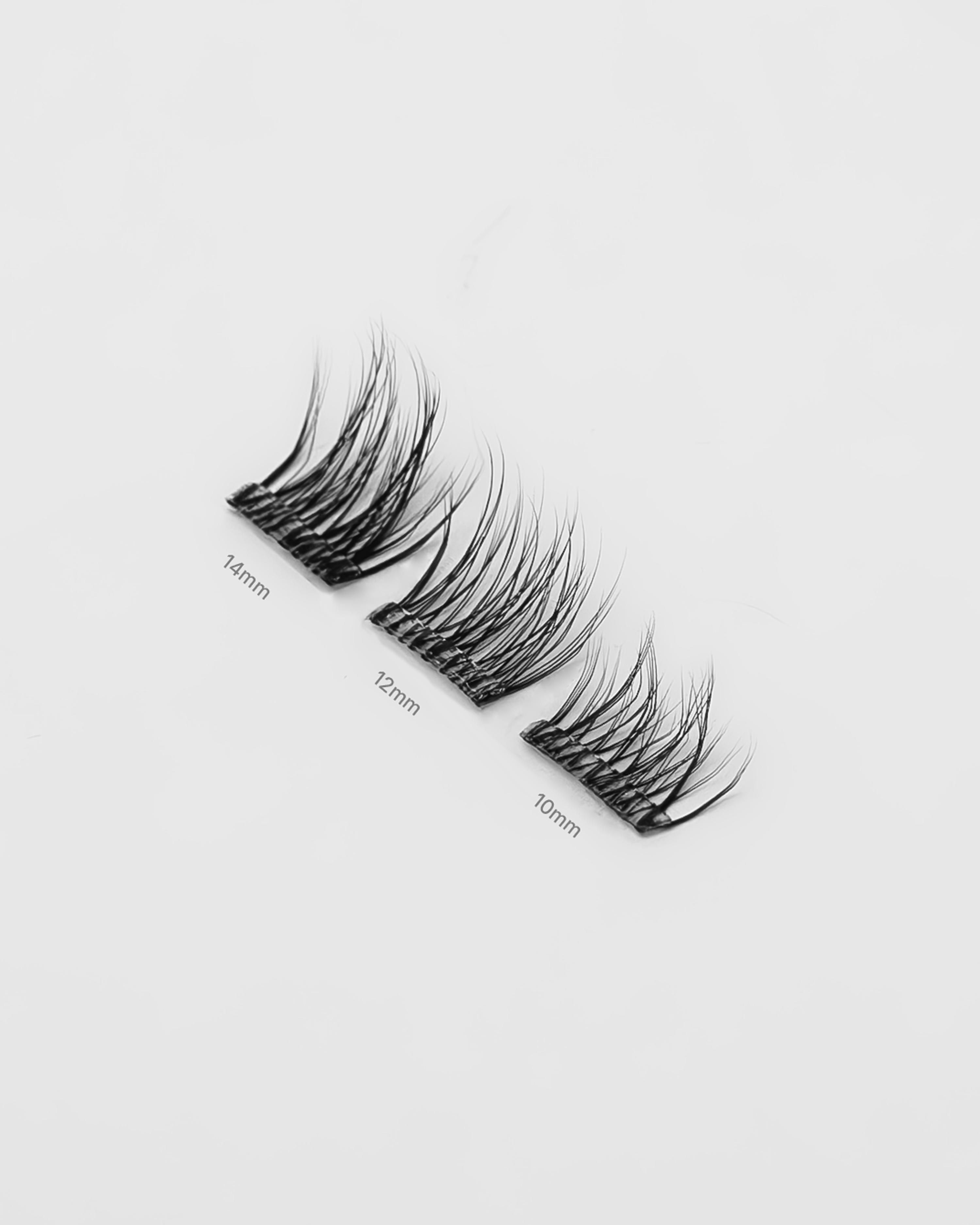 Ebe Lash Clusters - Iris